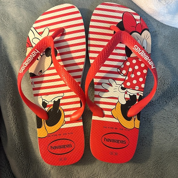 Havaianas ladies Red Flip Flops - Minnie Mouse - Picture 1 of 2